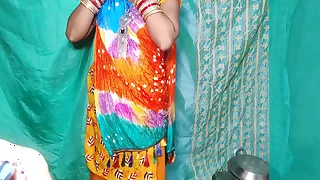 नई पंजाबी दुल्हन की रसोई में फुल हार्ड पैन फुल एनल सेक्स